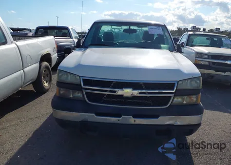 2006 Chevrolet Silverado 1500 Work Truck from USA, damaged, VIN 3GCEC14X56G146599